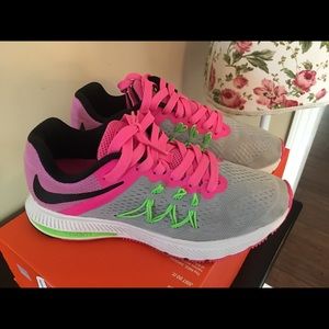 Nike Zoom Women Size 8
